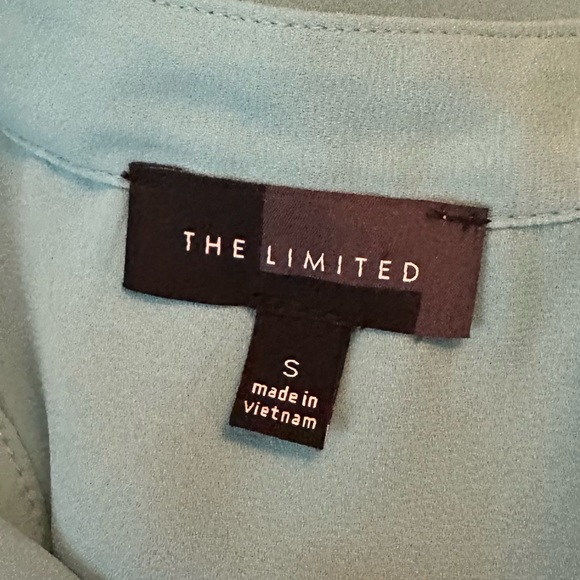 The Limited top - Picture 7 of 7